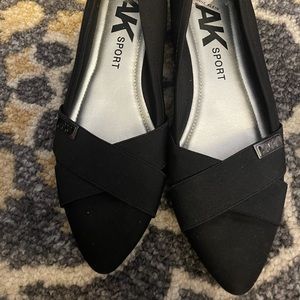 Anne Klein sport black flats. Stylish and classic.